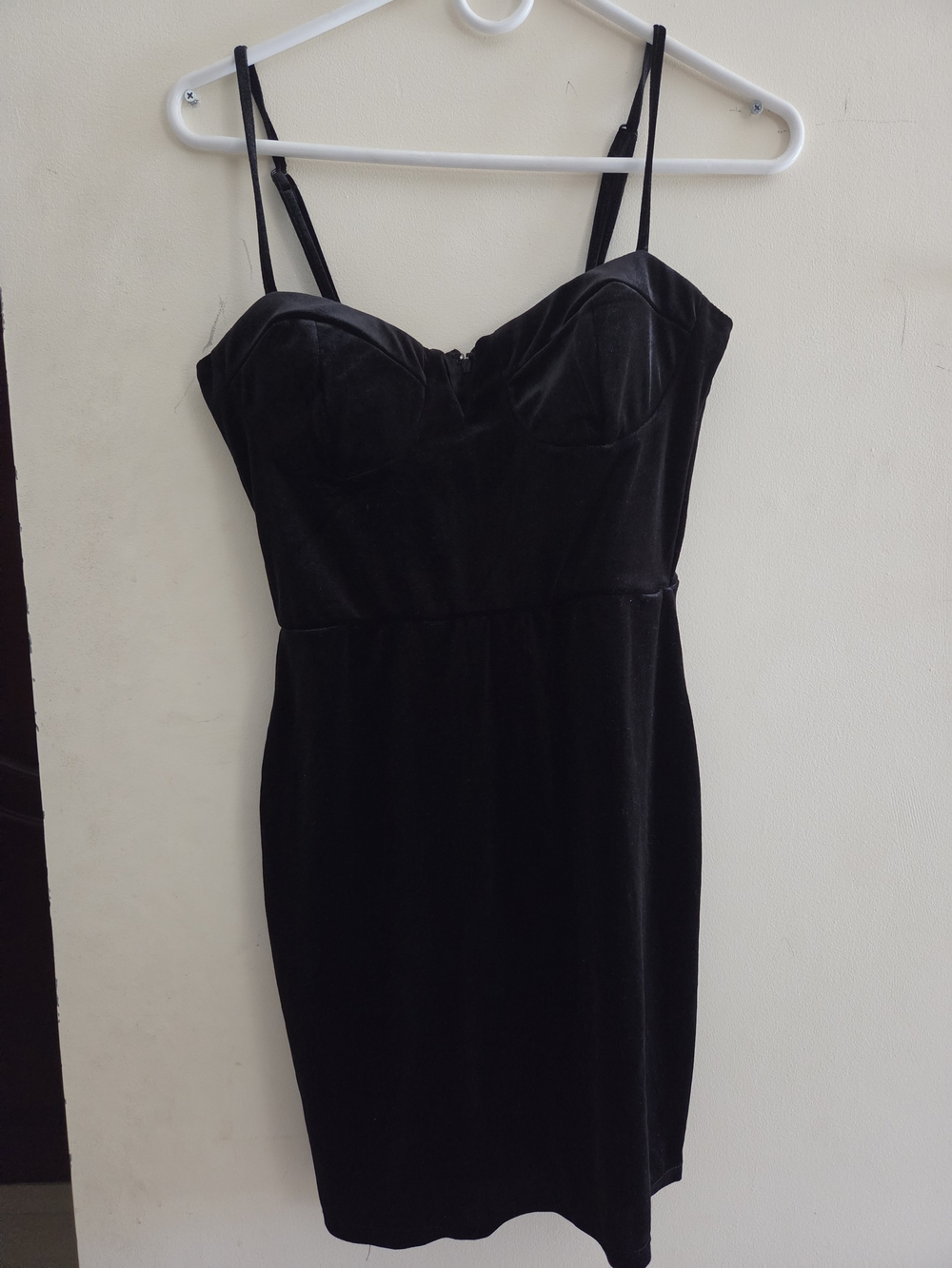 Trixxi Black Velvet Style Sweetheart Mini Dress with Spaghetti Straps